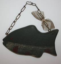 Rustic Carved Wood Fish Wall Plaque Hanging 10.5X6 picture
