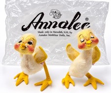 Annalee Mobilitee Easter Ducklings Pair Poseable USA Original Bag Vintage 1991 picture
