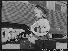 Photo:Amarillo Texas 1940s Little Girl Boarding Rock Island Rocket Train picture