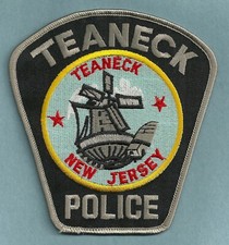 TEANECK NEW JERSEY POLICE SHOULDER PATCH picture