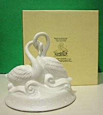 LENOX SWAN CAKE TOPPER WEDDING Promises OPAL INNOCENCE --- --- NEW in BOX picture
