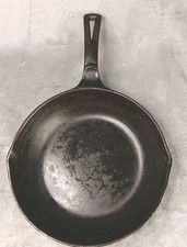 Vintage Wagner Chef Skillet 9 inch Re-seasoned PAN IS WARPED picture