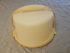 Vintage Tupperware Cake Carrier With Handle Harvest Gold 9
