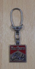 MARLBORO CIGARETTES ADVERTISIGN VTG METAL KEYCHAIN picture
