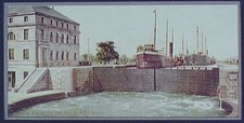Photo:Sault Ste. Marie Michigan Poe Lock 1900s Ship Entering Lock picture