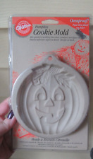 Vtg  Wilton Halloween Pumpkin Cookie Mold Jack o'lantern 1997 Ovenproof ceramic picture