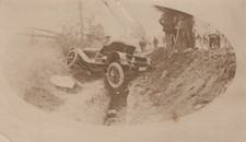 Brass Era Roadster Car Crash Trench Ditch Accident 1910s - Original Photo picture