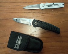 VINTAGE SMITH & WESSON SW1235 SWAT FEATHERWEIGHT USA ASSISTED OPENING KNIFE +1 picture