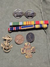 Original Old Vintage WWI WWII US Soldier Pin Medal Badge Lot Army Navy Union picture
