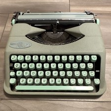 HERMÈS ROCKET Vintage Typewriter with Working Keyboard. Super Cool Find picture