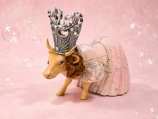 WITH TAGS CowParade Glinda the Good Witch Cow Resin Figurine #7723 2005 Westland picture