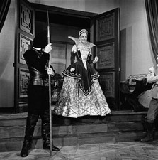Gianna Maria Canale On Set of Movie Le Chevalier de Pardaillan 1962 Photo picture