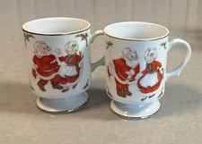 2 Lefton Mr & Mrs Claus Christmas Footed Ceramic Mugs Gold Trim Vintage picture