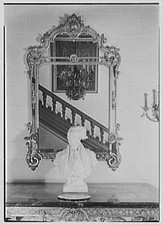 Photo:French Embassy Washington DC Entrance Hall Console 1900s Bust Mirror picture