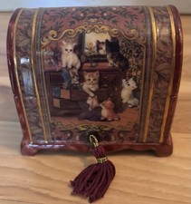 WORKS Ardleigh Elliott Porcelain 1st Ed Cat Tales Music Box Jurgen Scholz- picture
