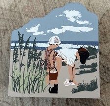 Cat's Meow – Collecting Shells picture