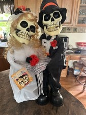 Halloween Bride & Groom Skeleton Sing I Got You Babe  Sunny & Cher Large Variety picture