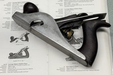 Type 1 Stanley No. 10 1/2 Carriage Maker's Rabbet Plane RARE adjustable throat picture