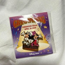 MicKey, Minnie April 20, 2006 Grand Opening Commemorative Pin Badge picture