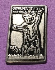 Vintage Grand Teton National Park Feisty Standing Bear Token picture