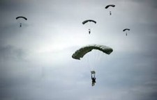 U.S. Armed Forces MC-4 HALO Parachute picture