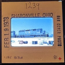 Vint. 1978 35mm Train/Railroad Slide 1239 Louisville & Nashville Sharonville, OH picture