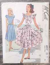 Vintage McCall's Junior Dress Sewing Pattern, #6917 (Size 13) 1947 Copyright picture