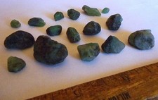 130 Carats of Emerald Rough. Lot of 16 pieces. Natural. Largest 1