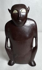 VTG Micronesia Tobi Island Squatting Figure Wood Carving Palau Inlaid Shell Eyes picture
