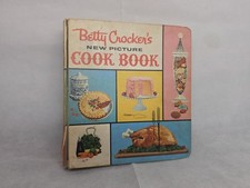 Vintage 1961 Betty Crocker's New Picture Cook Book TEXT EDITION 5-Ring Binder picture