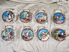 Complete Set of 8 Bradford Exchange A Visit From St. Nick Lighted Plates w/COA picture
