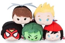 Disney Marvel's Women of Power Mini Tsum Tsum Complete set of 5 NWT RETIRED picture