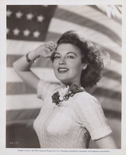 HOLLYWOOD AVA GARDNER US FLAG PATRIOTIC SALUTE PORTRAIT 1947 ORIG Photo 87 picture