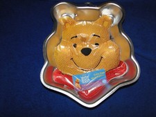 New Vintage Wilton Winnie the Pooh Cake Pan 2105-3004 picture