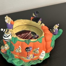 VTG RARE House of Lloyd Halloween  Musical Box Plays Funeral March picture