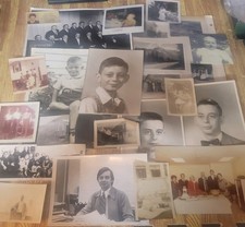 Vintage Mixed Lot of Old Family Photographs Black White Portrait Photos Ephemera picture