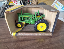 John Deere 1937 Model G Tractor 1/16 Die-Cast Model Repro w/ Box picture