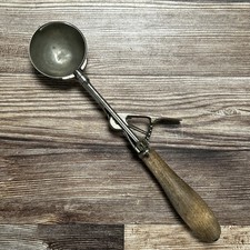 Antique Gilchrist's No 31 Ice Cream Scoop Mechanical Disher Wood Handle picture