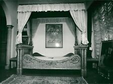 Four-poster bed from Karl Gerhard's house 