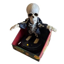 Rare New Gemmy Grave Raver Groovin Ghoul Dancing Skeleton