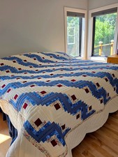 New Amish Log Cabin King Quilt Hand Stitched Blue Red White 112x100 picture