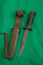 US Imperial M5A1 Bayonet with M8A1 Scabbard picture