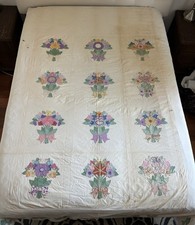 Vintage 1930s-40s Floral Bouquet Hand Applique Quilt Top 65x84 Unfinished picture