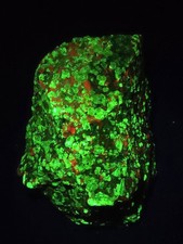 2 Lb Willemite/Calcite Shortwave UV Fluorescent/Phosphorescent picture