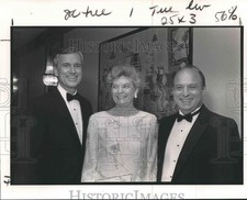 1990 Press Photo Walter Faster with Sue and Clint Chevaellier at Event picture