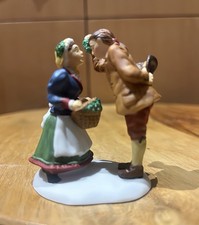 DEPT 56 NEW ENGLAND VILLAGE UNDER THE MISTLETOE NIB picture