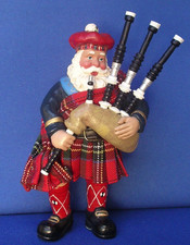 Vtg Clothique Possible Dreams Scottish Santa Xmas ornament 6.5