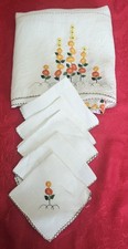 VTG Hand Embroider Linen Floral Cross Stitch Table Cloth 5 Napkins picture