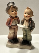 Vintage Goebel Hummel 5” Tall Figurine #130 “Duet” Singing Boys Germany TMK 2 picture