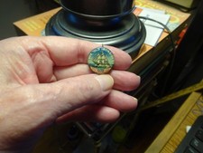 ANTIQUE 1925 Celluloid Advertising Pinback 